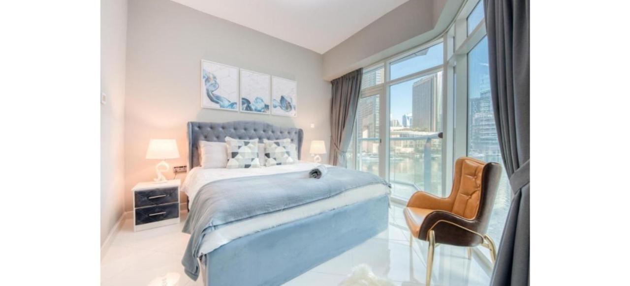 Luxurious 4-bedroom Duplex Near Jbr *